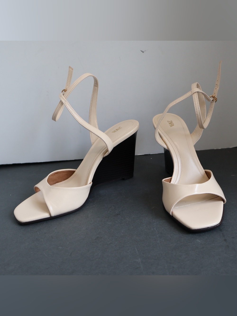 Zara Beige Wedge Sandals with Ankle Strap Size EU 39 - Picture 4 of 8